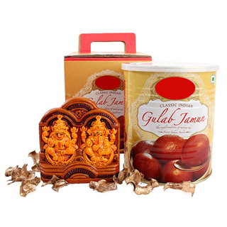 Illustration for article titled Savour the Sweetness of the Festival
with popular Diwali Sweets Online